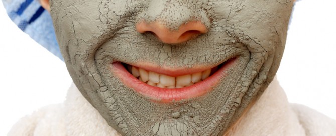 Clay facial mask